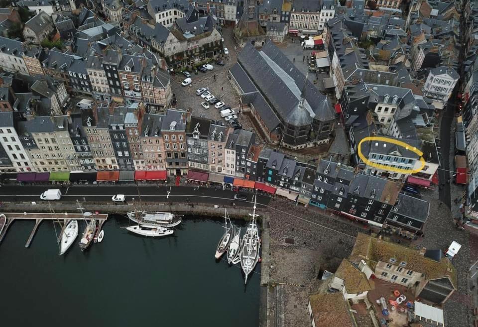 La Loge Des Artistes Apartment Honfleur Exterior photo